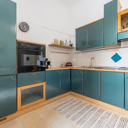 Il Giardino Apartment- Between And Center Lejlighed